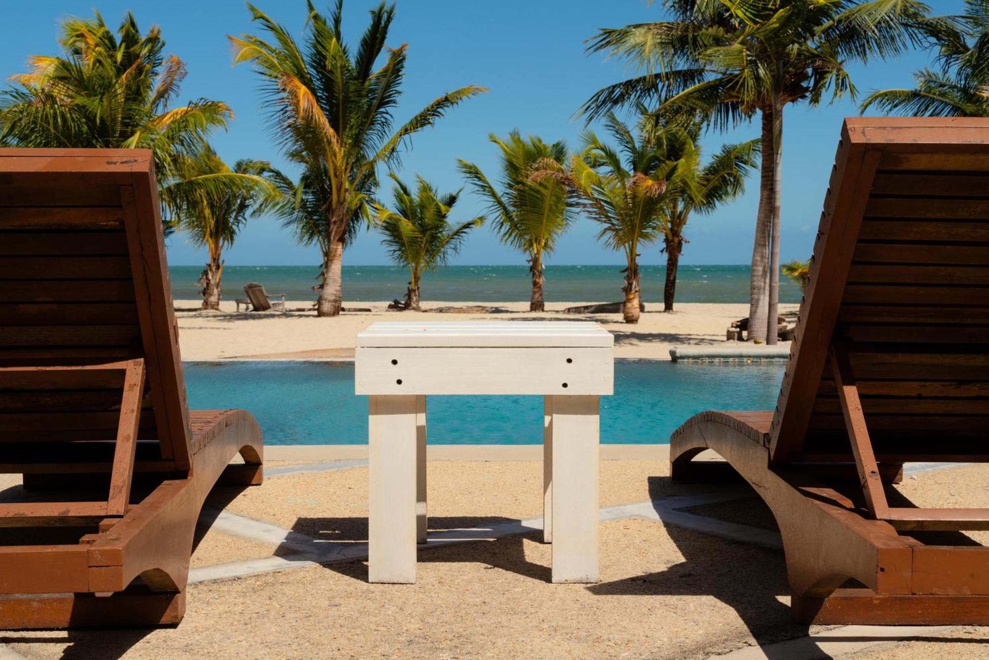 Sandy Feet Beach Resort Placencia Екстер'єр фото