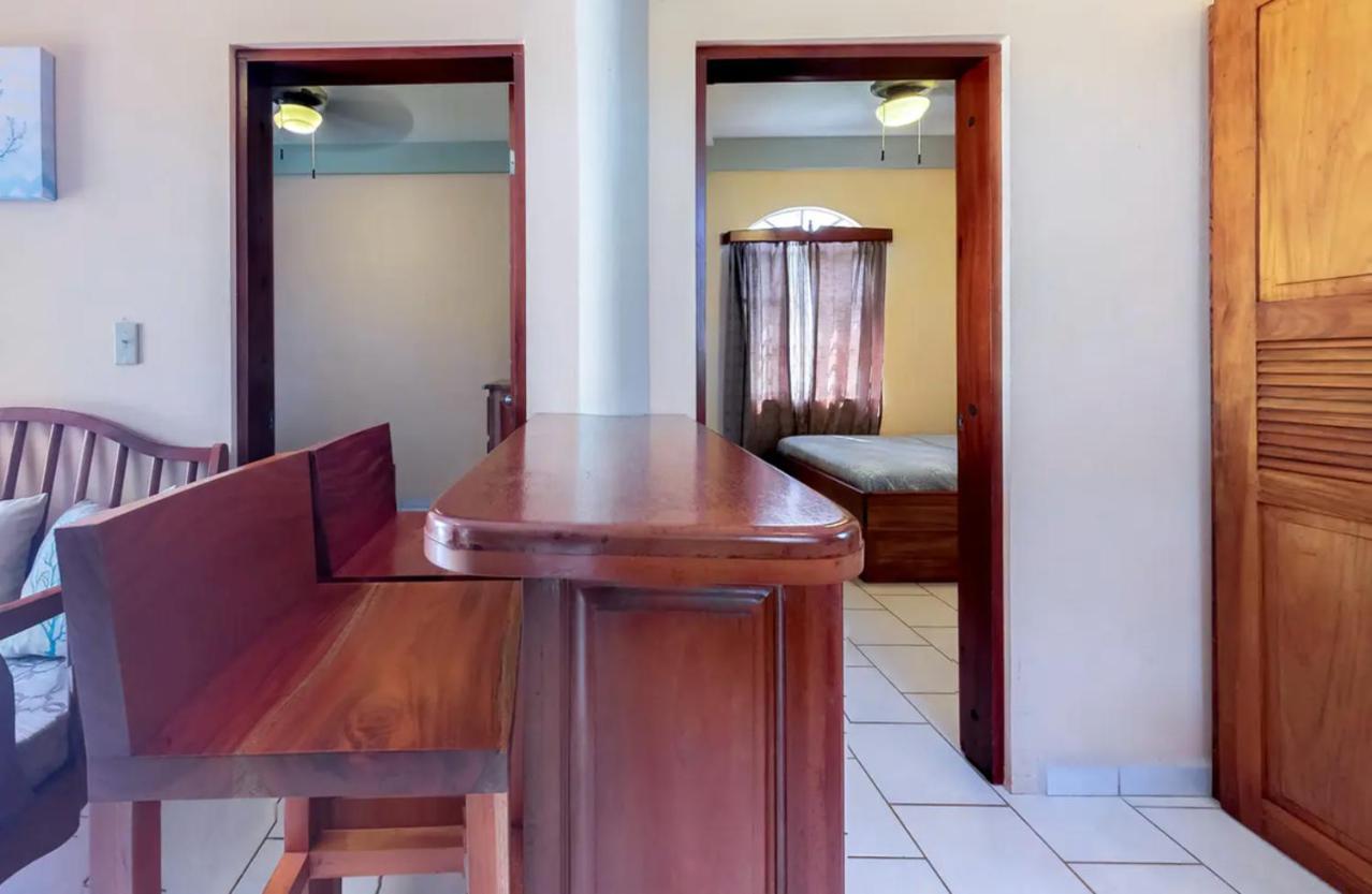 Sandy Feet Beach Resort Placencia Екстер'єр фото