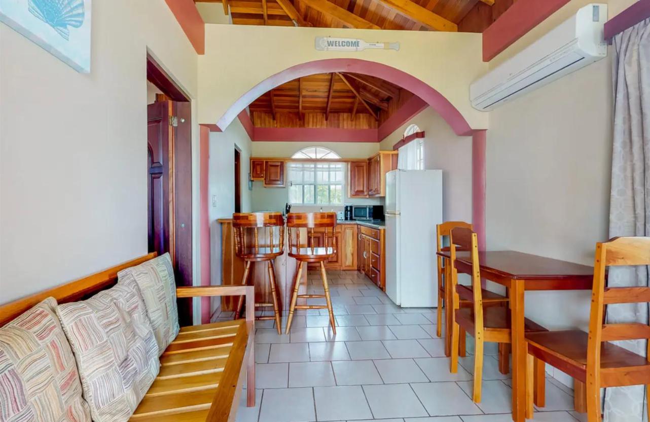 Sandy Feet Beach Resort Placencia Екстер'єр фото