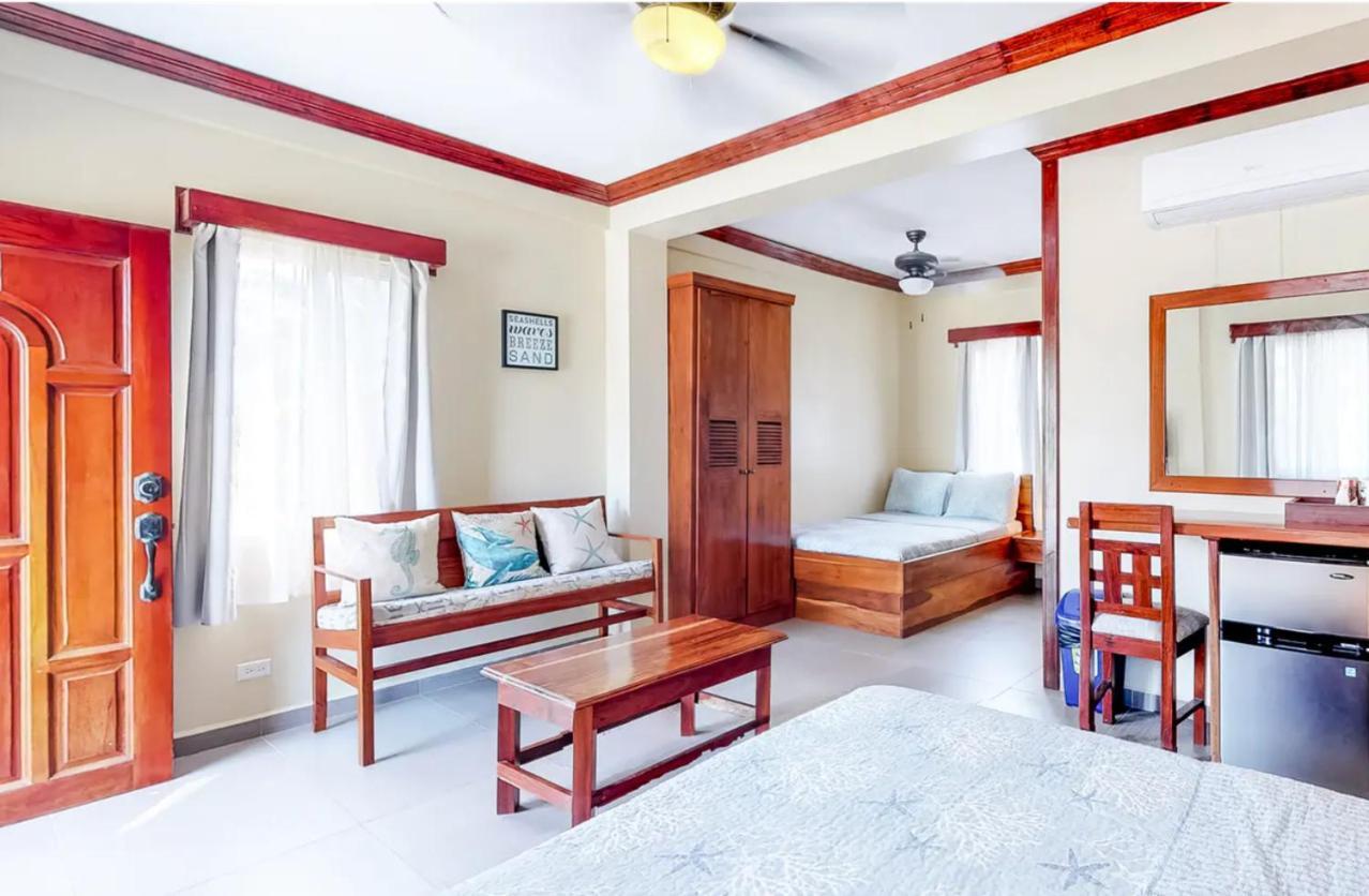 Sandy Feet Beach Resort Placencia Екстер'єр фото